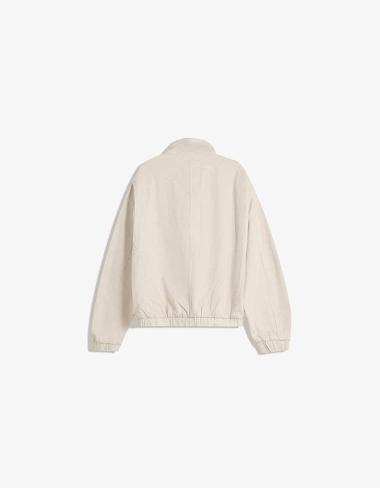 Куртка с карманами