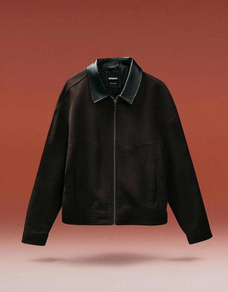 Куртка из ткани с контрастным воротником