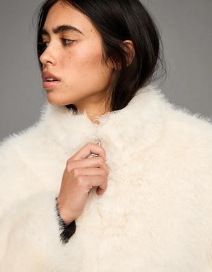 Куртка из искусственного меха- Заказать в России