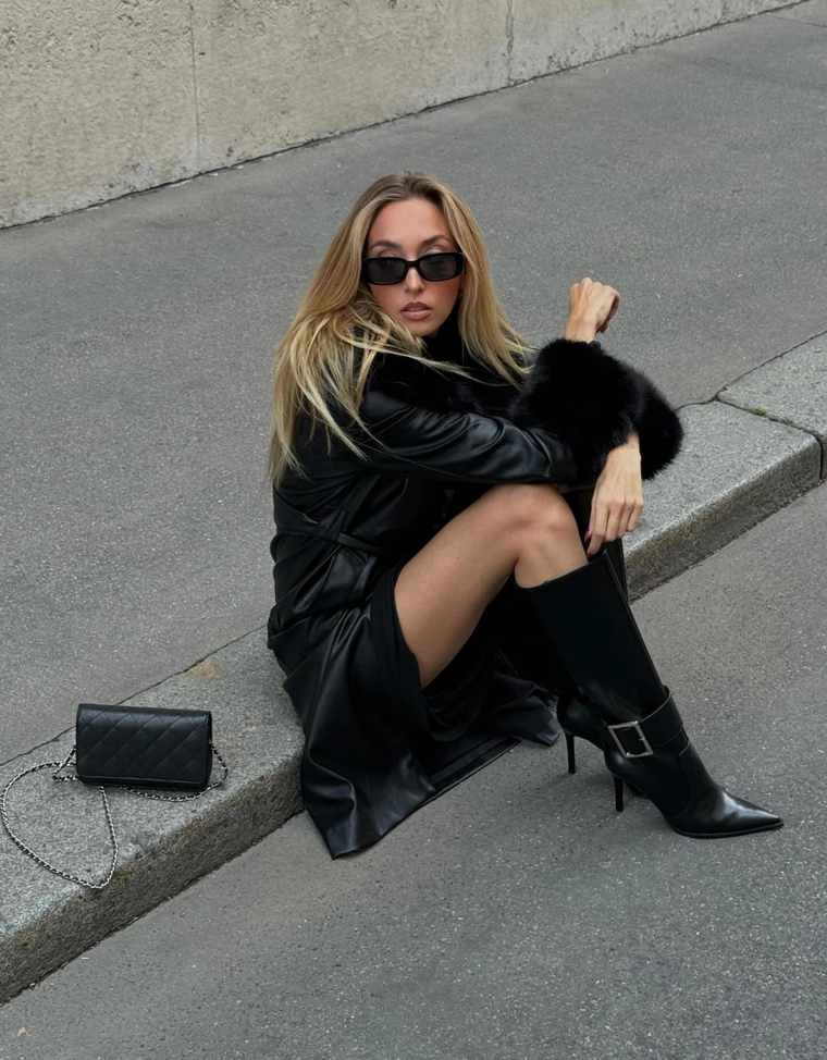 Пальто из искусственной кожи с отделкой из искусственного меха