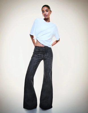 Джинсы клеш комфортные с карманами- Заказать в России