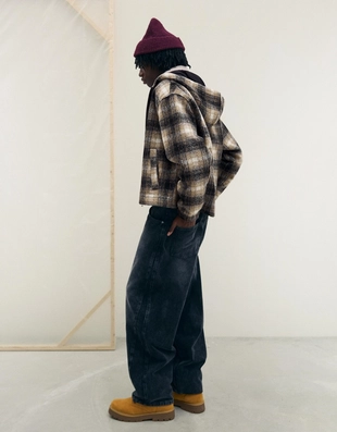 Куртка геометрического кроя в клетку с капюшоном- Заказать в России