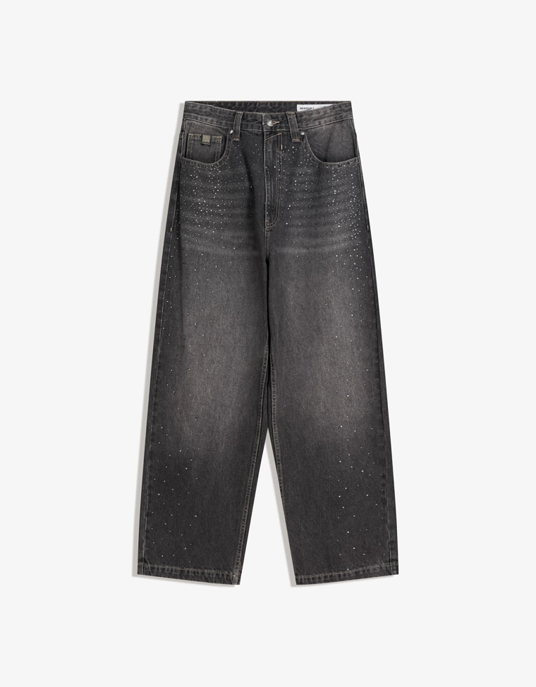 Джинсы свободного кроя со стразами и цифровым фильтром