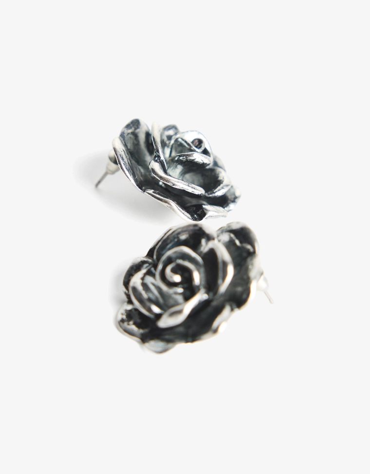 Розовые серьги