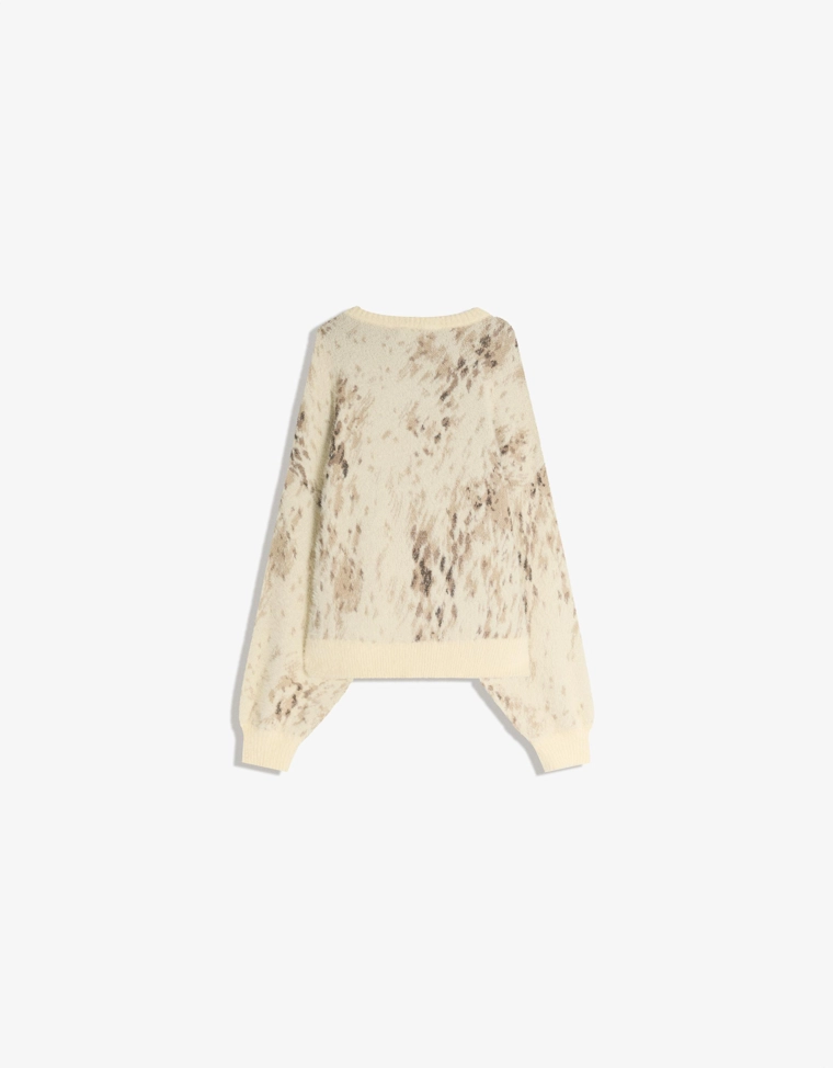 Жаккардовый свитер с анималистическим принтом