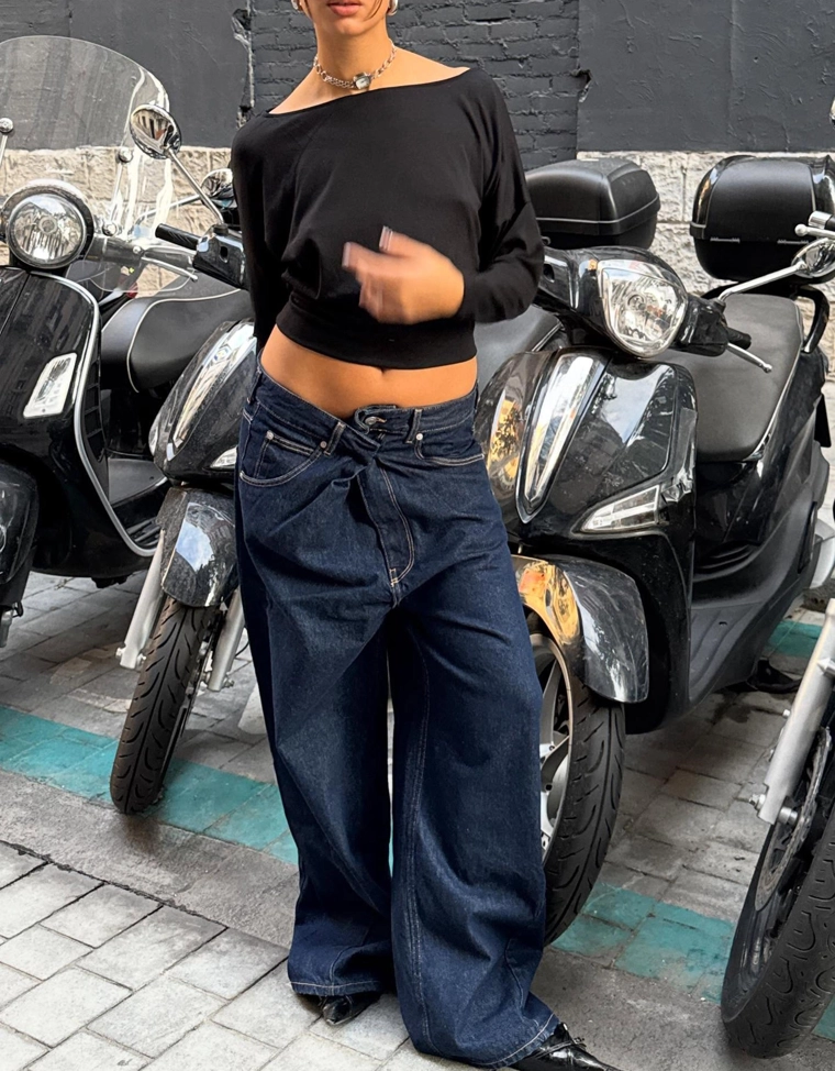 Джинсы с широкими штанинами с поясом на запахе