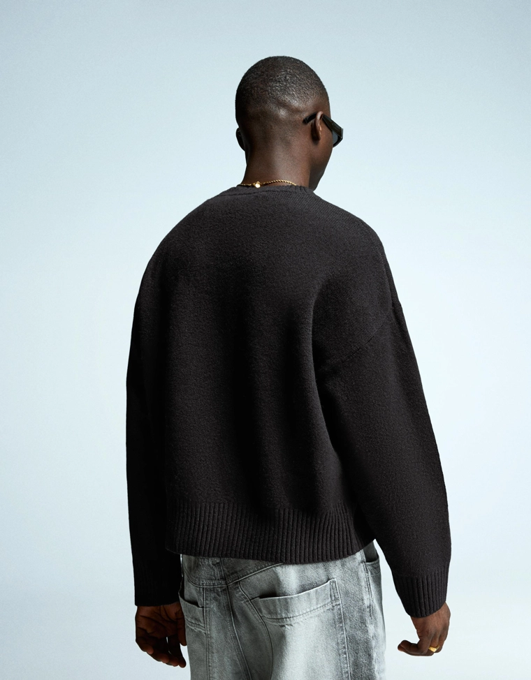 Укороченный свитер