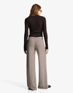 Трикотажные брюки свободного кроя в полоску- Заказать в России