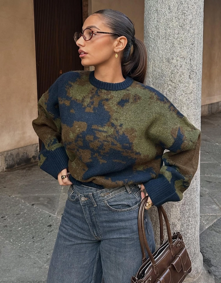 Свитер с принтом