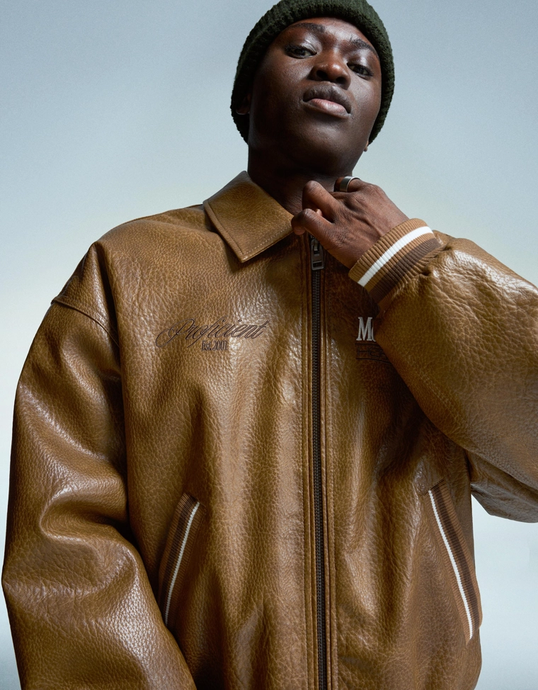 Куртка из искусственной кожи с вышивкой