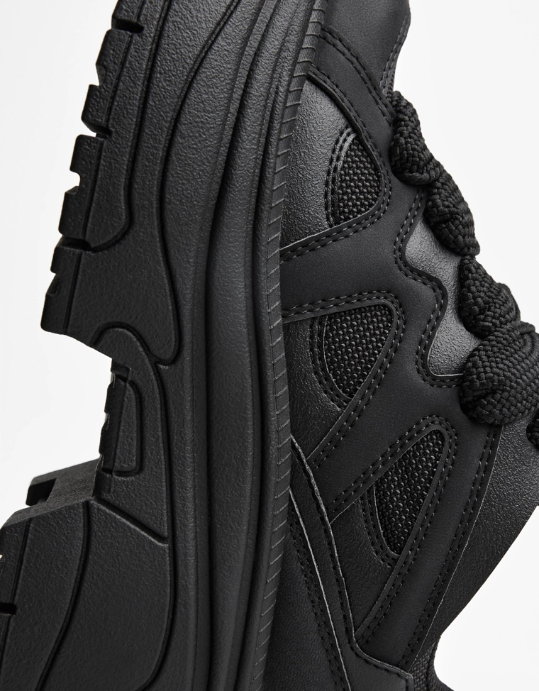 Кроссовки на платформе XL