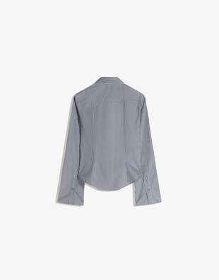 Рубашка облегающего кроя с расклешенными рукавами- Заказать в России