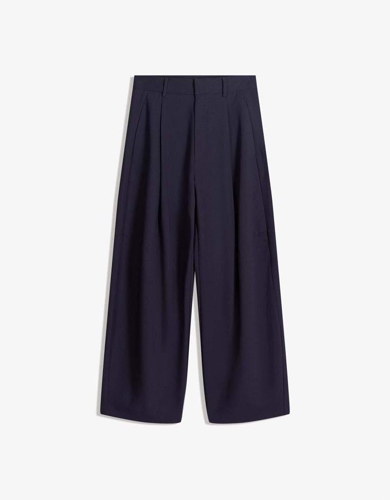 Брюки barrel с защипами приталенного кроя