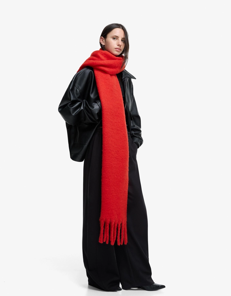 Однотонный шарф