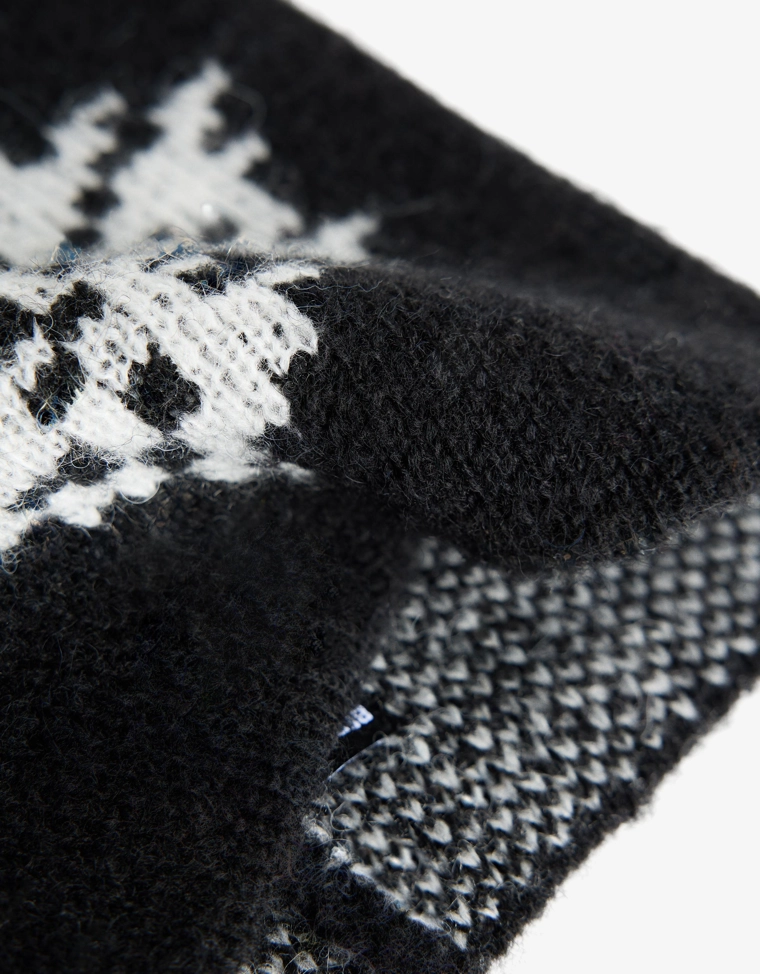 Шапка с принтом