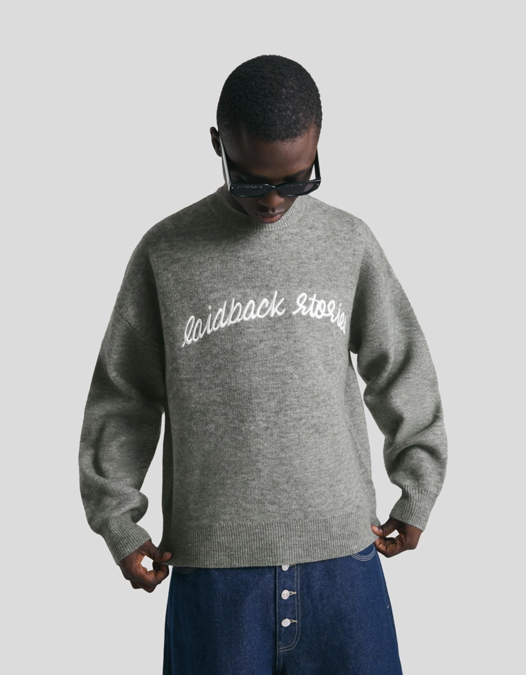 Жаккардовый свитер с вышивкой