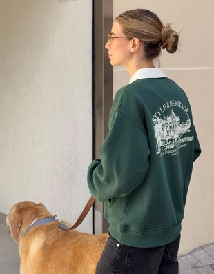 Джемпер с принтом и воротником поло- Заказать в России