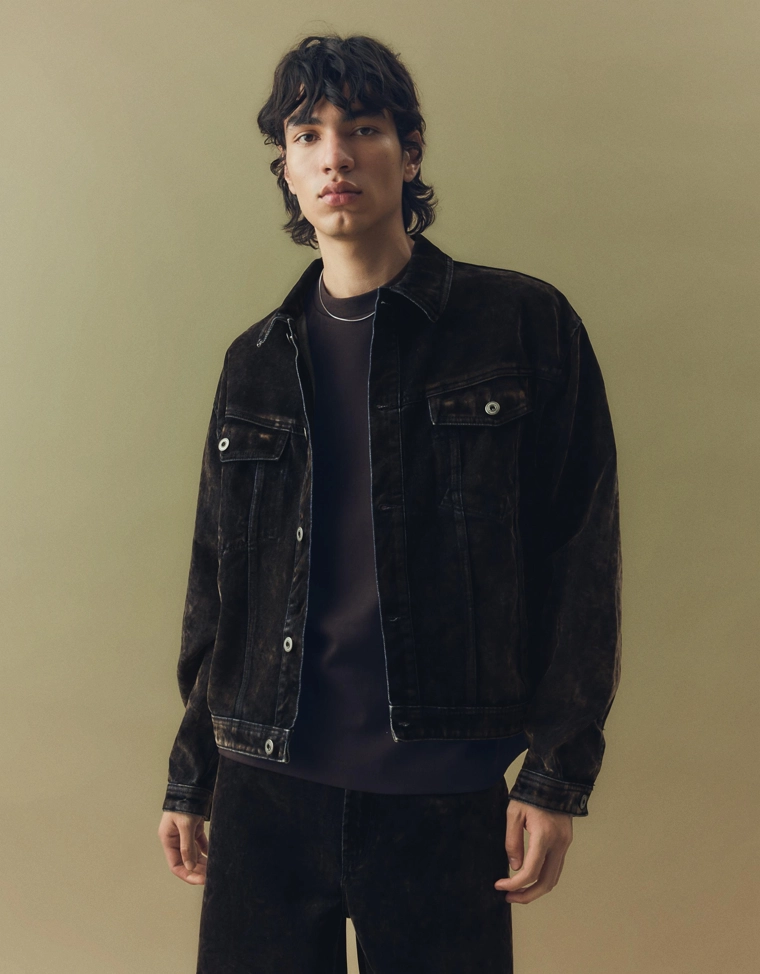 Джинсовая куртка свободного кроя