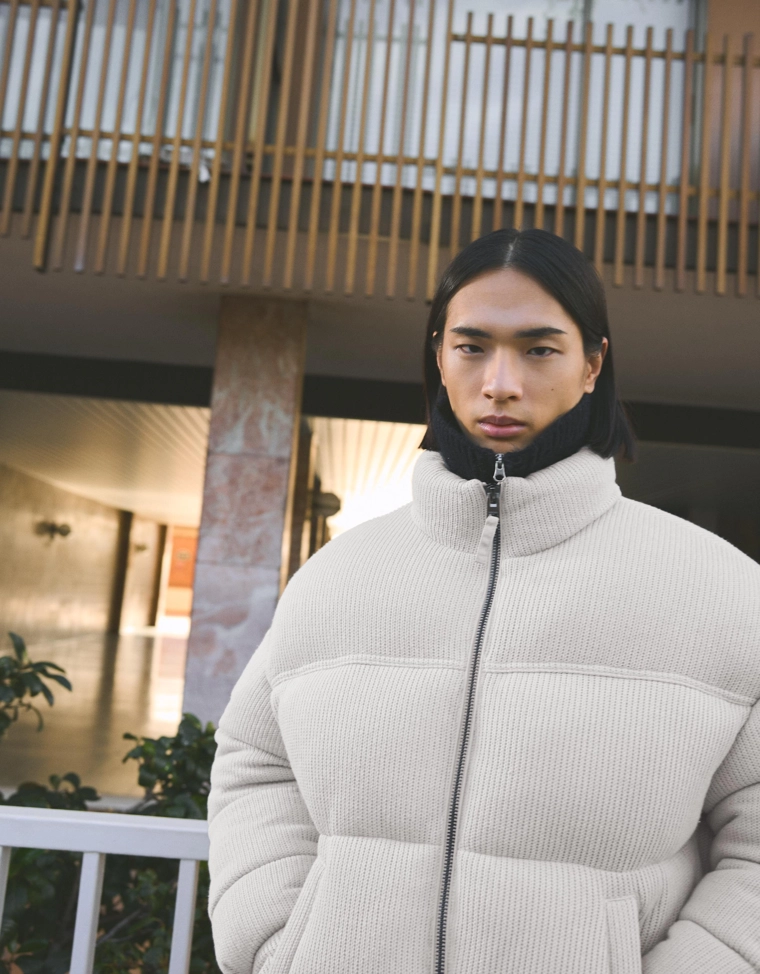 Пуховик крупной вязки