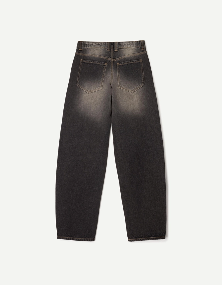 Джинсы-бананы