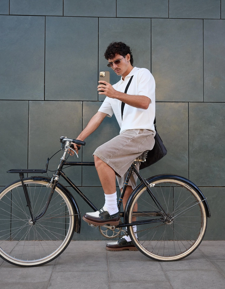 Шорты-джоггеры из вельвета