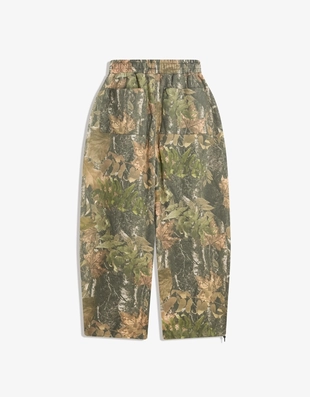 Брюки-бананы из ткани с принтом- Заказать в России