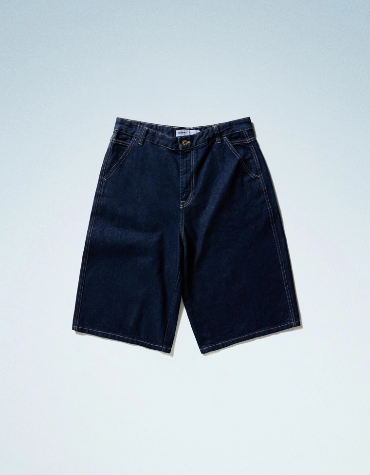 Джинсовые шорты-бермуды в скейтерском стиле