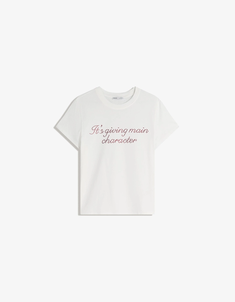 Футболка с принтом и стразами