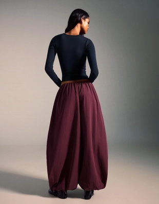 Футболка с длинными рукавами, принтом и сборками- Заказать в России