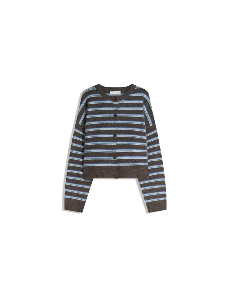 Кардиган в полоску на пуговицах