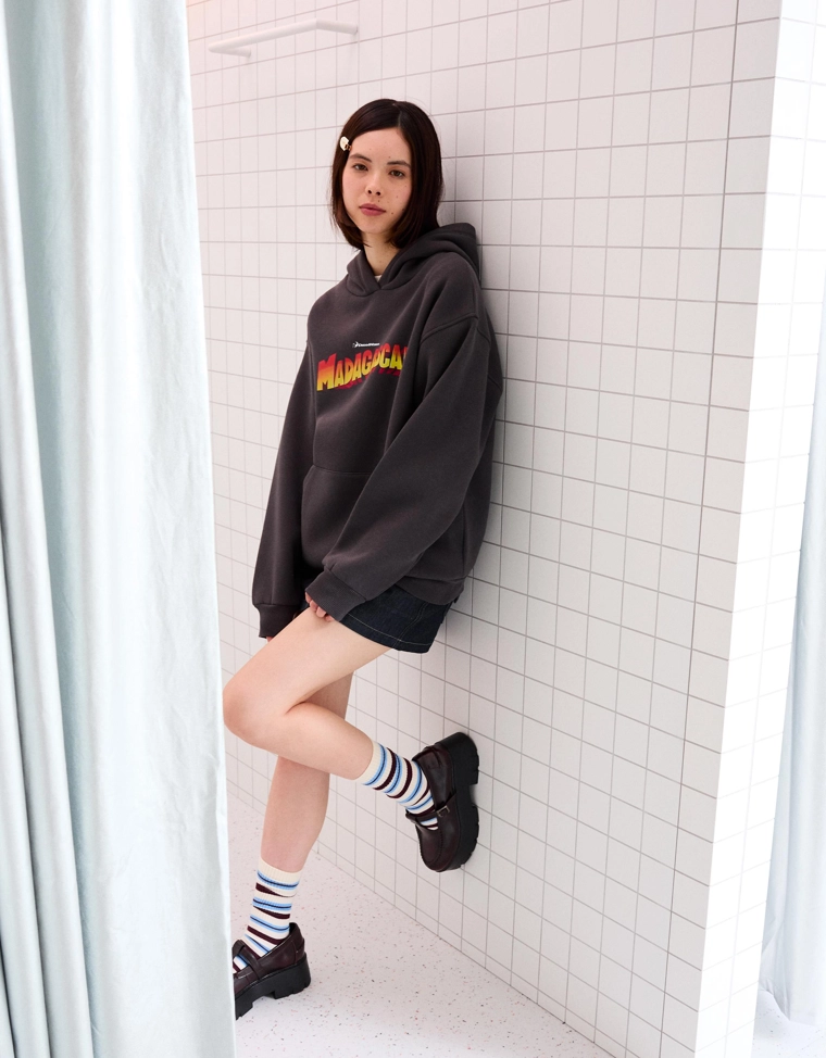 Свитер Мадагаскар с капюшоном