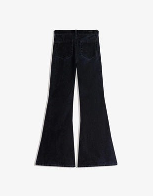 Расклешенные джинсы с бархатистым рельефным принтом- Заказать в России