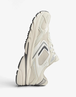 Многокомпонентные спортивные кроссовки- Заказать в России