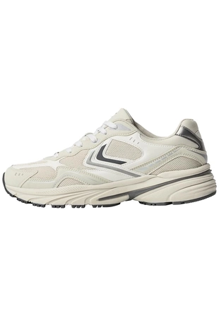 Многокомпонентные спортивные кроссовки- Заказать в России