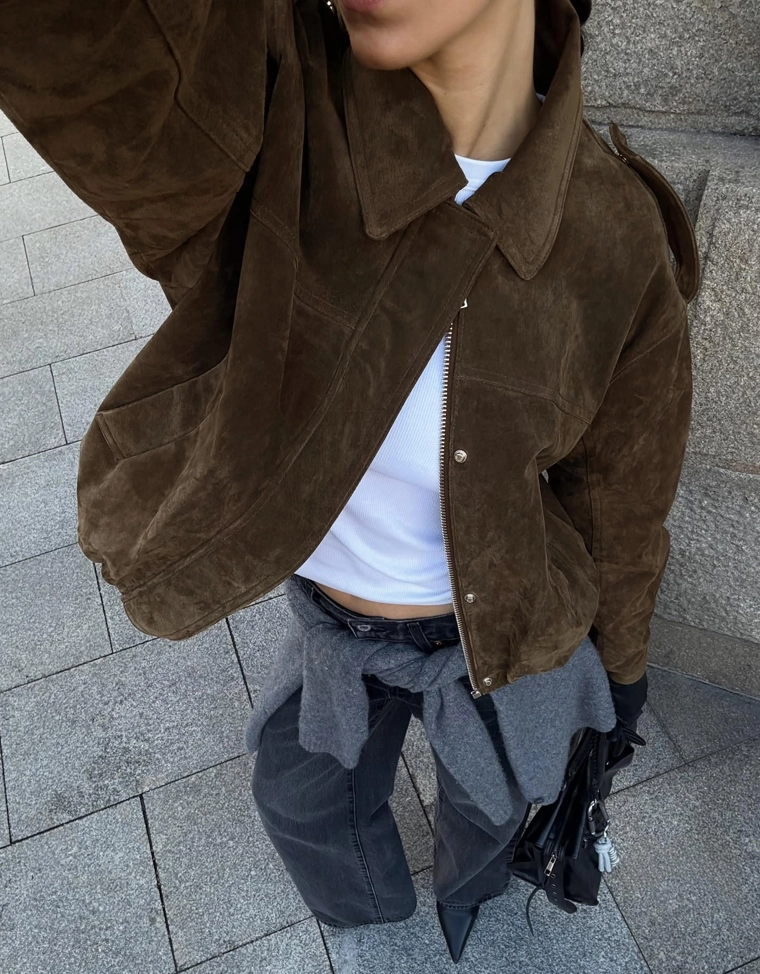 Куртка из замши с кожаными вставками