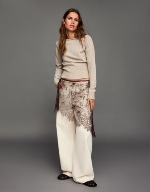 Свитер с вырезом «лодочка»- Заказать в России