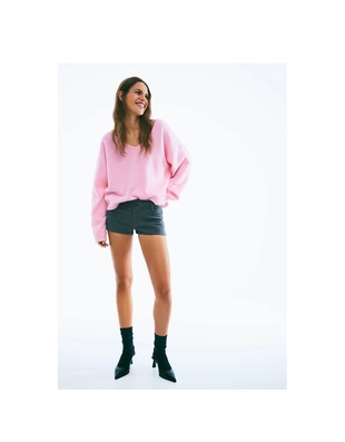 Свитер с V-образным вырезом и мягким прикосновением- Заказать в России