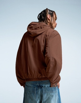 Технологичная куртка с капюшоном- Заказать в России