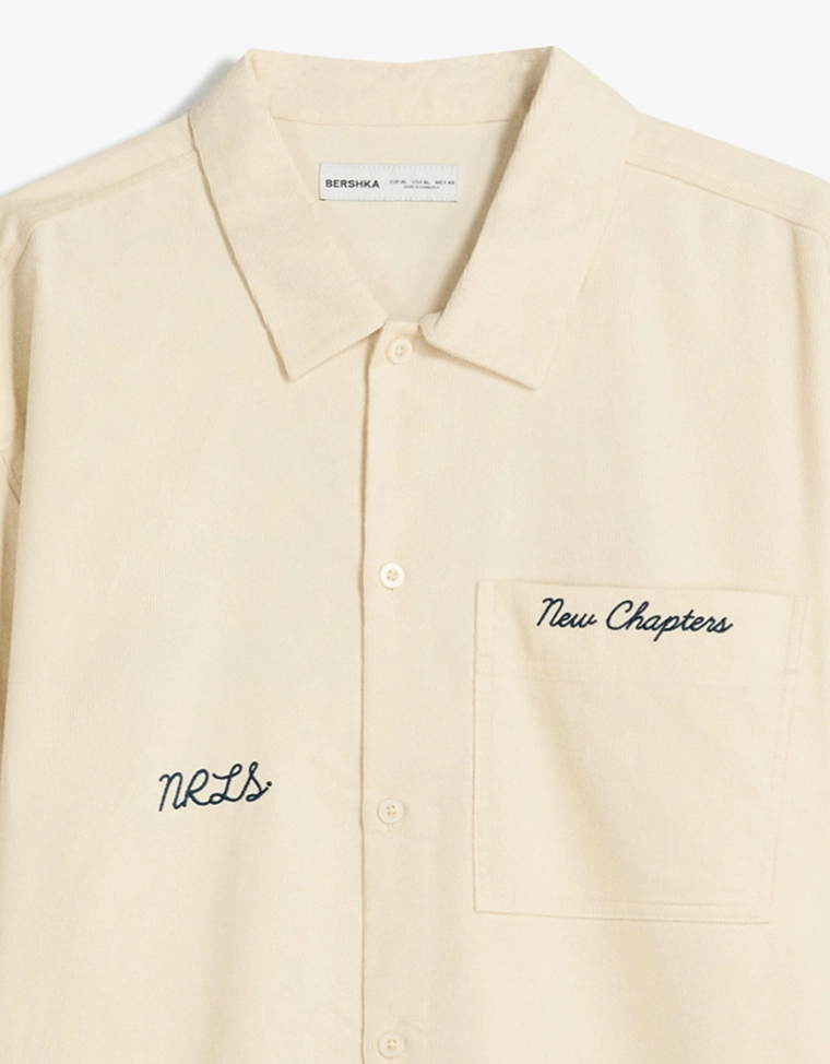 Рубашка с короткими рукавами из вельвета с вышивкой