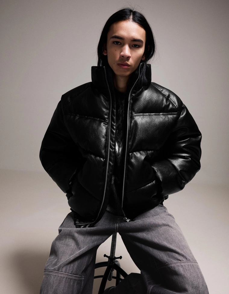 Куртка-пуховик из искусственной кожи