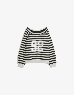 Свитер с вырезом «лодочка» и принтом- Заказать в России