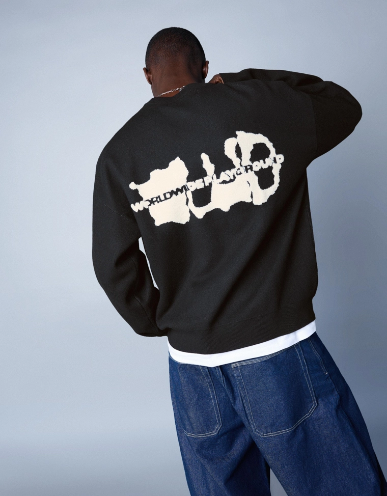 Свитер с принтом