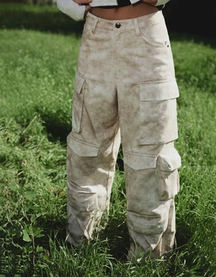 Брюки карго с принтом- Заказать в России