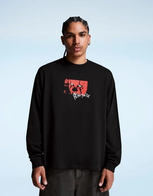 Лонгслив «оно» с принтом- Заказать в России