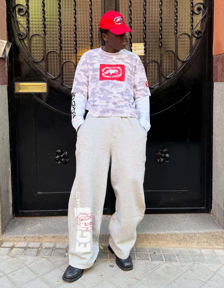 Кепка ecko unltd с нашивками