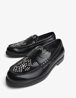 Мокасины с декоративным элементом- Заказать в России