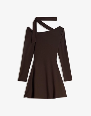 Мини-платье с длинными рукавами и деталью в виде платка- Заказать в России