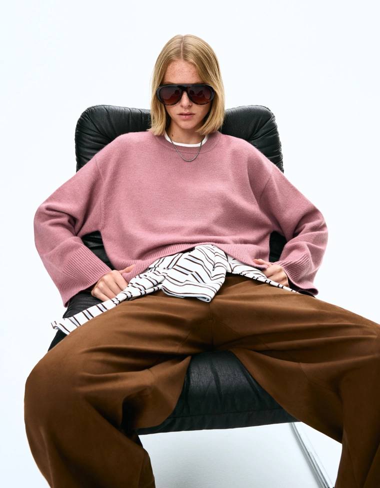 Свитер оверсайз с рифленым низом