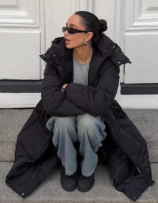 Длинный пуховик с капюшоном из водоотталкивающей ткани- Заказать в России