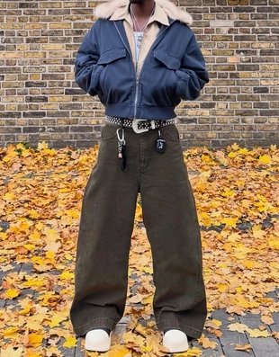 Брюки очень свободного кроя с вощеным покрытием- Заказать в России